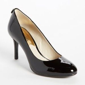 Michael KORS Pressley Pumps